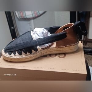 Elegant Black and Brown Espadrille Flats